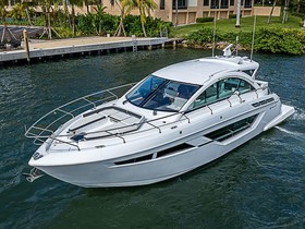 Αγοράστε 2019 Cruisers Yachts Cantius