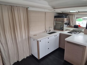 Купить 2019 Fountaine Pajot Astrea 42