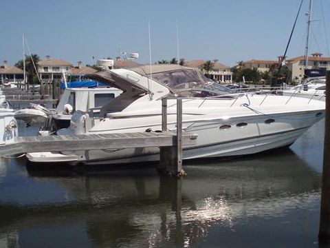 2002 Regal 4260 Commodore