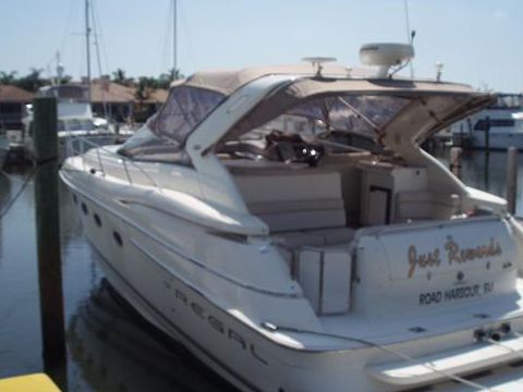 Kupić 2002 Regal 4260 Commodore
