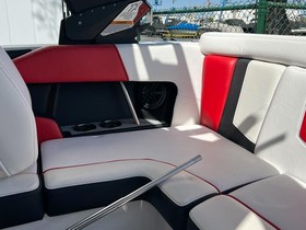 2018 Nautique Super Air 210