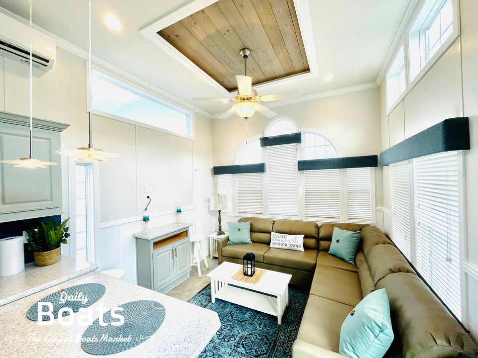 2021 Houseboat Island Life Style for sale. View price, photos and Buy