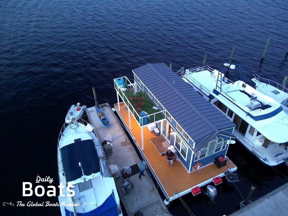 2021 Houseboat Island Life Style for sale. View price, photos and Buy