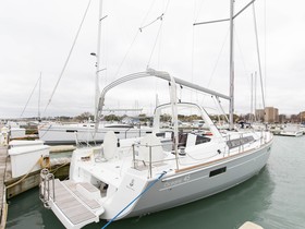 2017 Beneteau Oceanis 45 на продаж