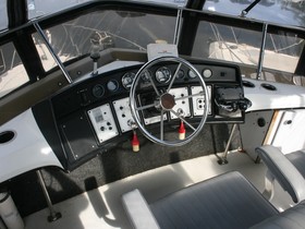 1988 Carver 3207 Aft Cabin Motor Yacht