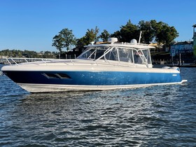 Buy 2018 Intrepid 407 Cuddy