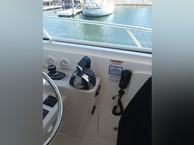 2018 Boston Whaler 345 Conquest на продаж