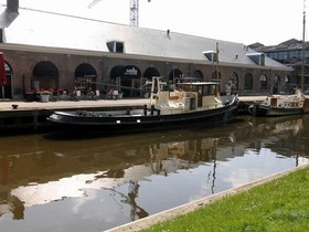 1905 Barge Tug