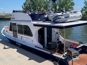 2007 Custom 38