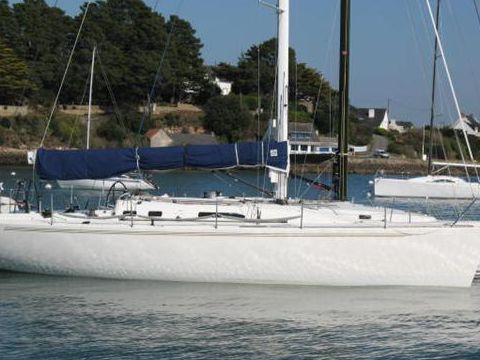 X-Yachts 40