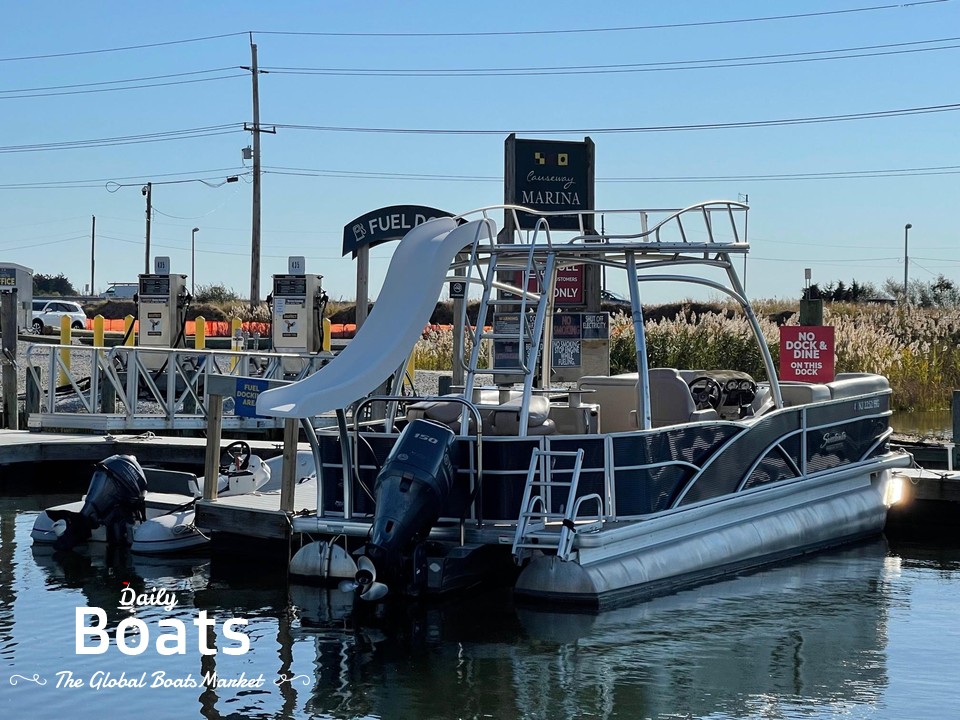 2015 Sweetwater Premium Edition 240 for sale. View price, photos and Buy 2015 Sweetwater Premium