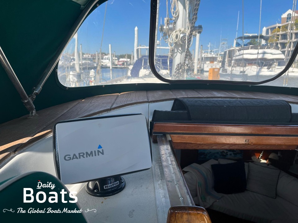 1985 Endeavour Limited Edition 51 for sale. View price, photos and Buy