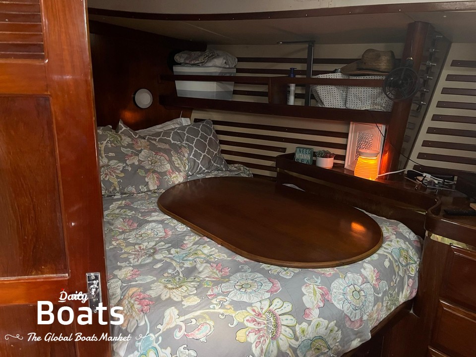 1985 Endeavour Limited Edition 51 for sale. View price, photos and Buy