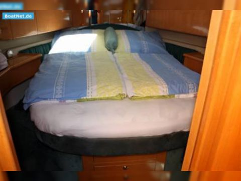 2001 Bavaria 37.2