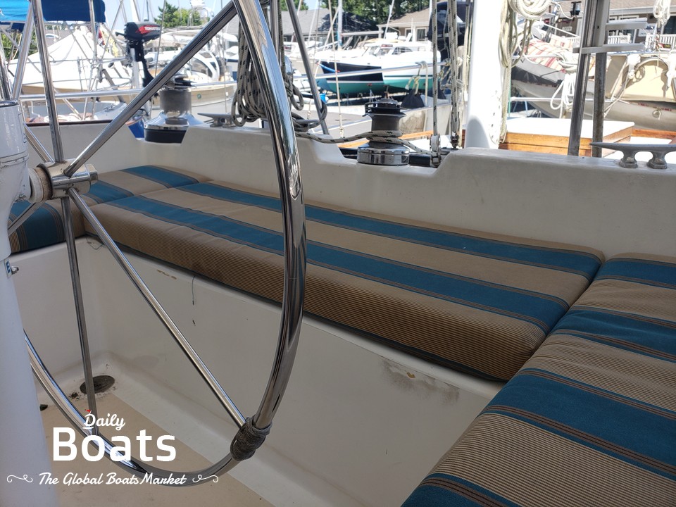 1974 Alden Dolphin 47 for sale. View price, photos and Buy 1974 Alden