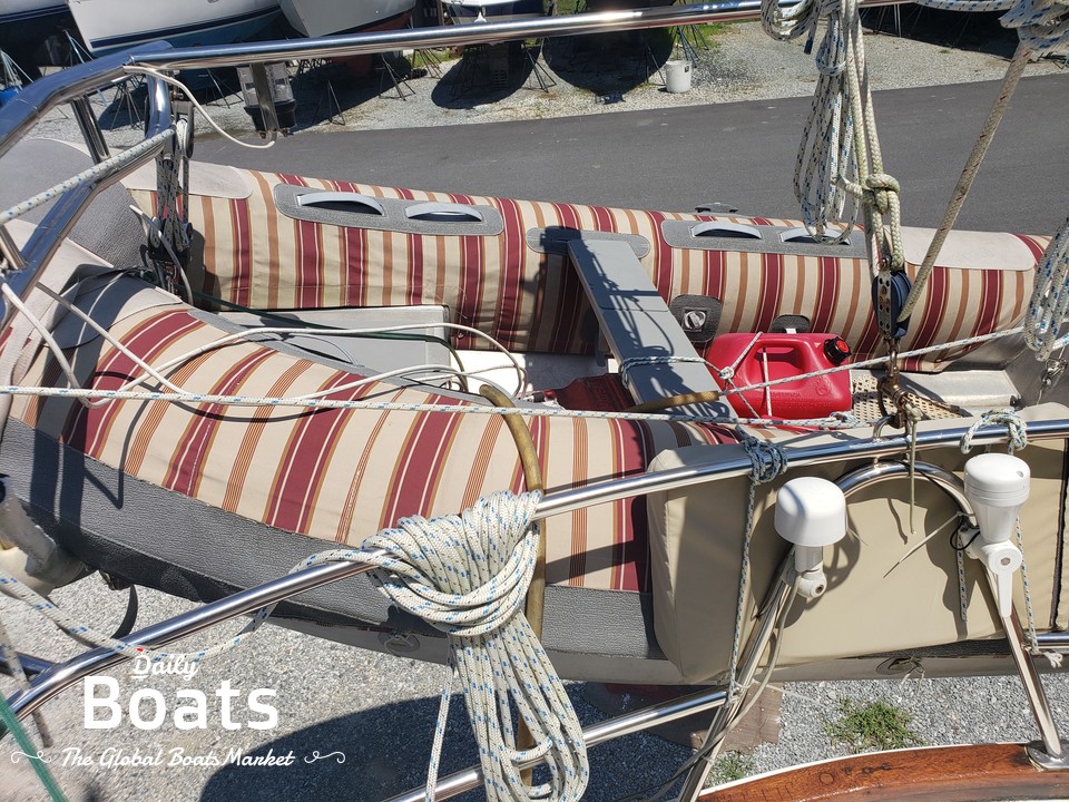 1974 Alden Dolphin 47 for sale. View price, photos and Buy 1974 Alden