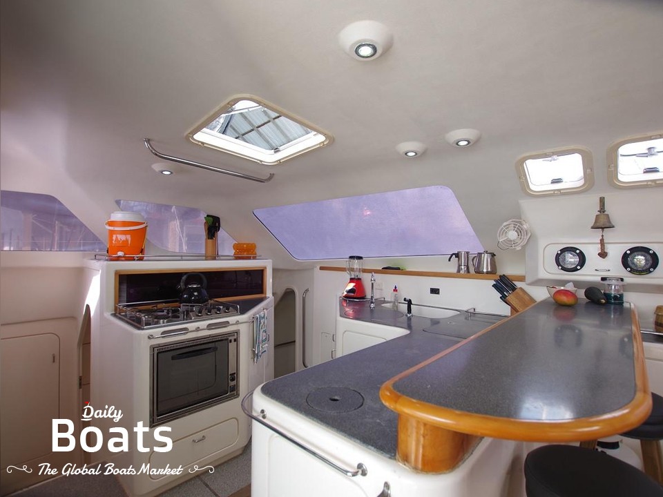 2000 Voyage Yachts Norseman 430 for sale. View price, photos and Buy