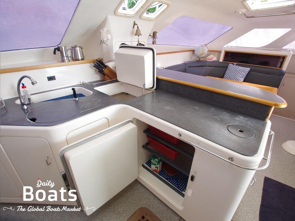 2000 Voyage Yachts Norseman 430 for sale. View price, photos and Buy