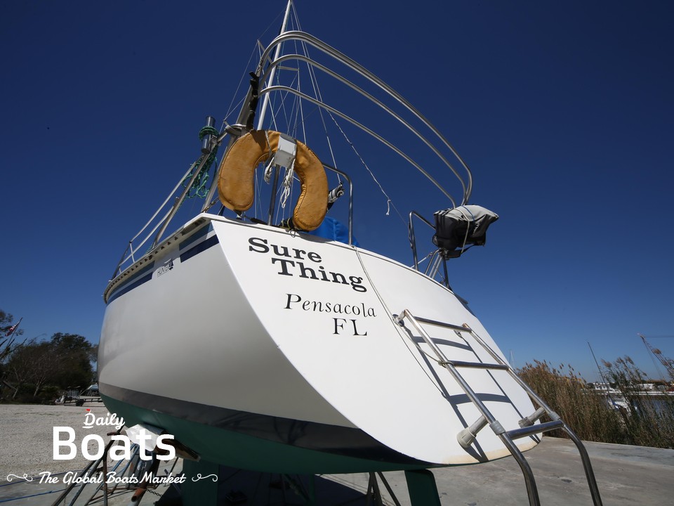 1987 Hunter 28.5 for sale. View price, photos and Buy 1987 Hunter 28.5