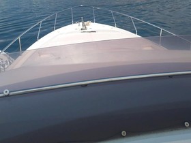 2007 Ferretti Yachts 591