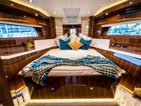 Kupiti 2022 Cruisers Yachts 60 Cantius