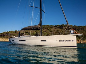 2021 Dufour 61 in vendita