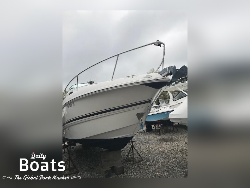 2003 Chaparral Signature 240 for sale. View price, photos and Buy 2003