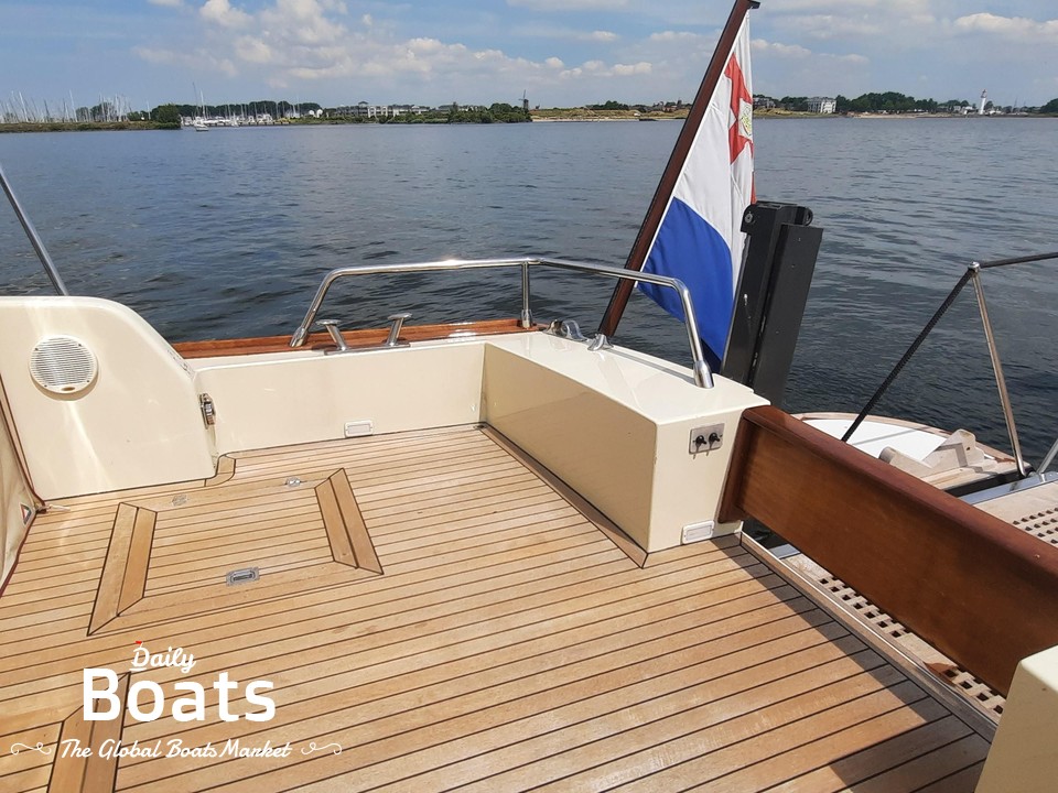 2002 Rose Island Lobster 49 for sale. View price, photos and Buy 2002