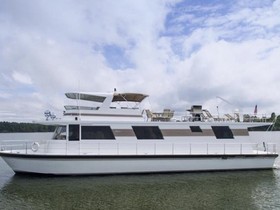 Osta 2004 Pluckebaum 67 Coastal Cruiser