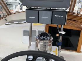 1980 Whitby Yachts Center Cockpit Ketch на продаж