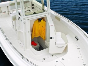 2021 Robalo R222 Centre Console