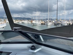 2019 Evo Yachts R4
