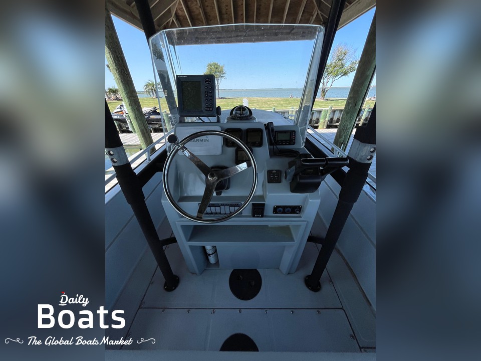 1996 Boston Whaler 25 Guardian for sale. View price, photos and Buy