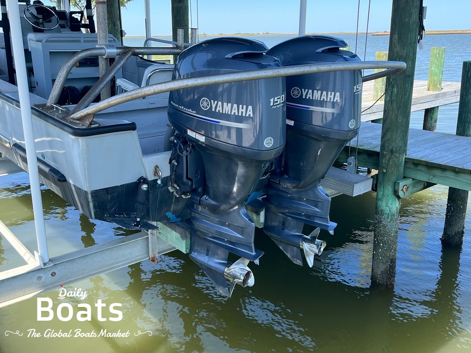1996 Boston Whaler 25 Guardian for sale. View price, photos and Buy