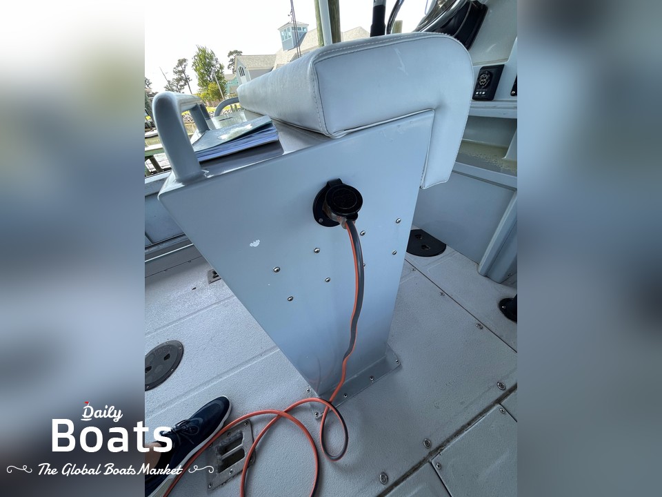1996 Boston Whaler 25 Guardian for sale. View price, photos and Buy