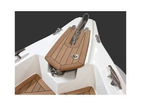 2022 Marlin Boat 312 Efb