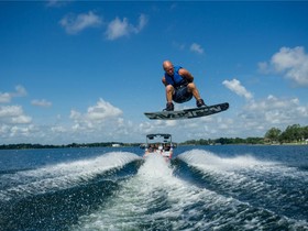 Buy 2022 Nautique Super Air 230