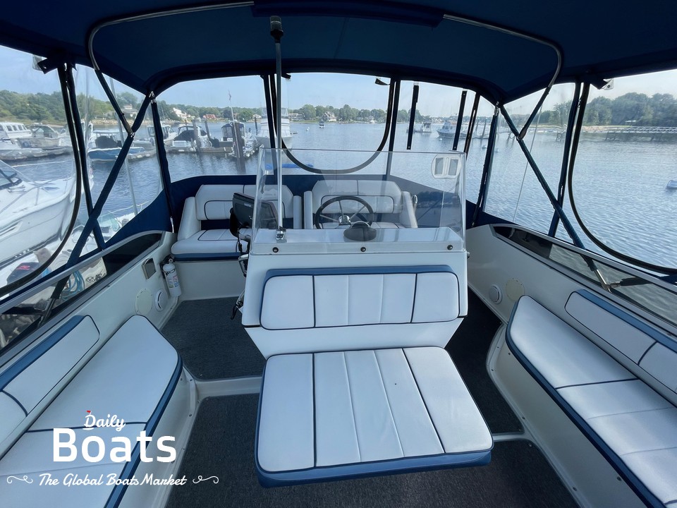 1989 Carver 38 Santego for sale. View price, photos and Buy 1989 Carver