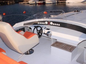 2000 Custom Thriller Powerboats Supercat 55