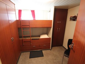 1976 Expedition Ship Hotelship