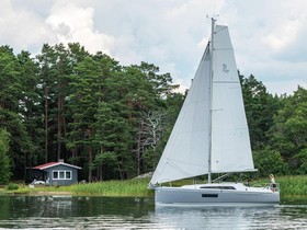 2022 Beneteau Oceanis 30.1