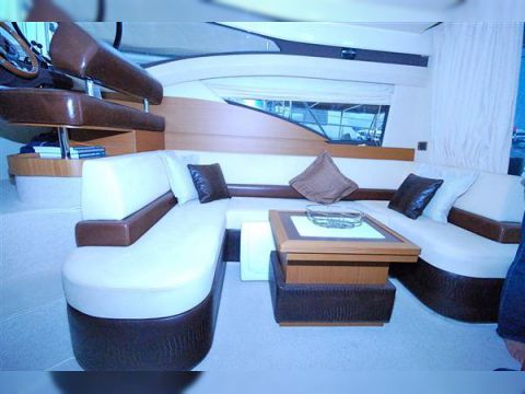 2009 Azimut 43 Plus in vendita