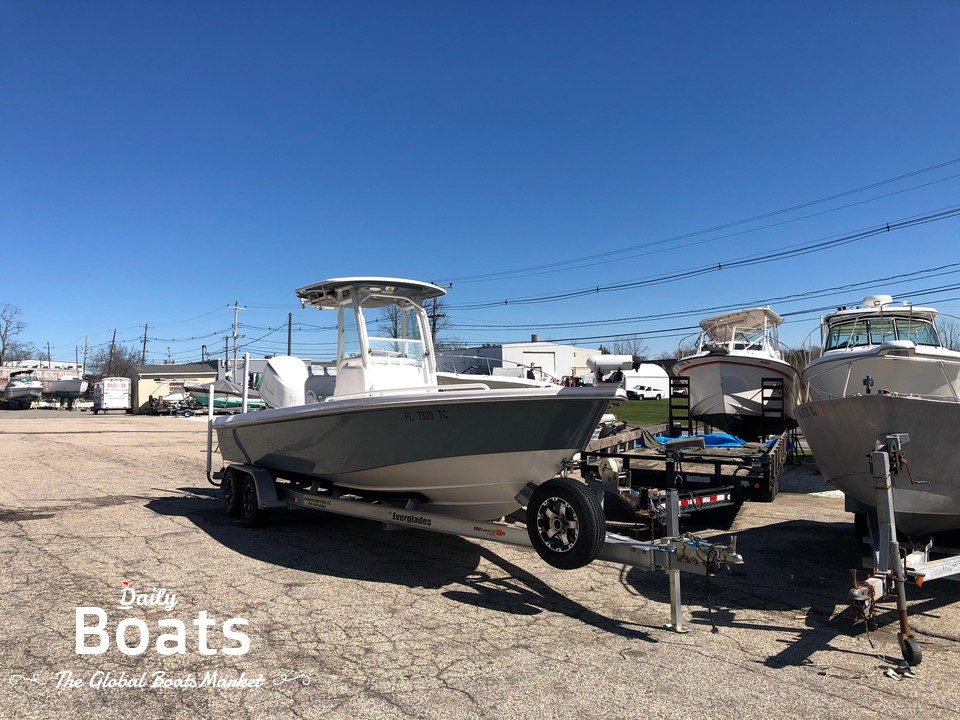 2015 Everglades 243 Center Console for sale. View price, photos and Buy