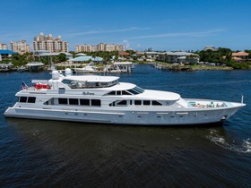 2000 Christensen Motoryacht