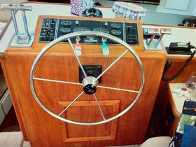 Buy 1993 Carver 440 Aft Cabin Motor Yacht