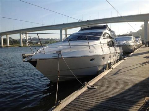 2000 Azimut 52 for sale