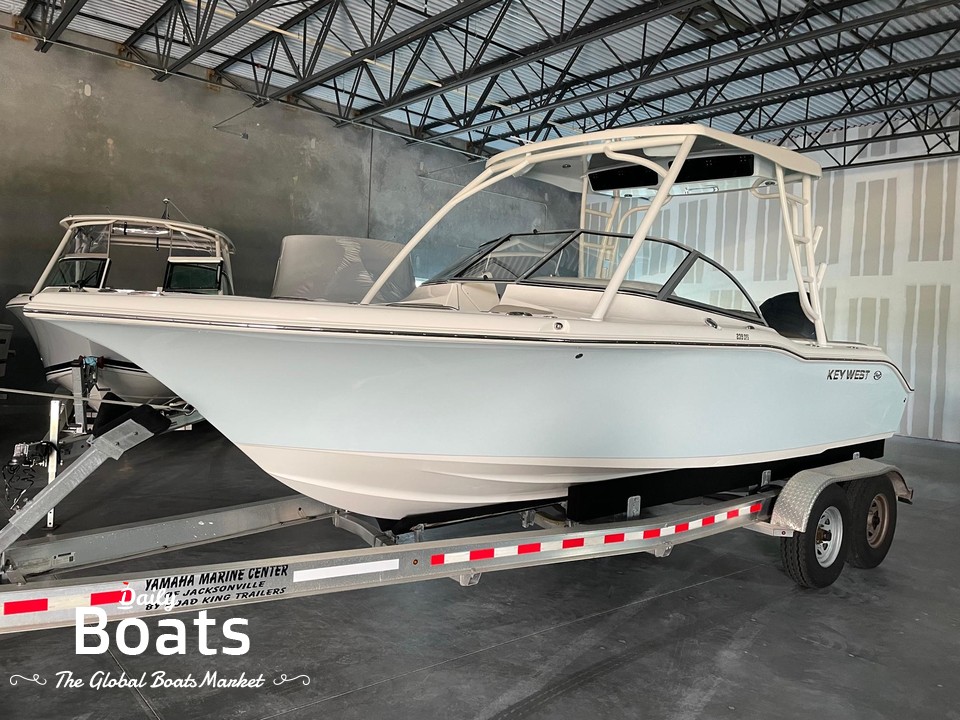 Dual console boats Key West 239 dfs for sale Daily Boats