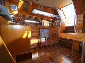 Buy 1984 Ferretti Yachts Altura 422