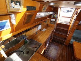 1984 Ferretti Yachts Altura 422 for sale