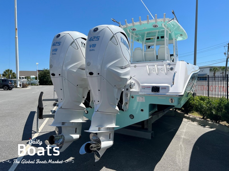 2022 Everglades 335 Center Console for sale. View price, photos and Buy